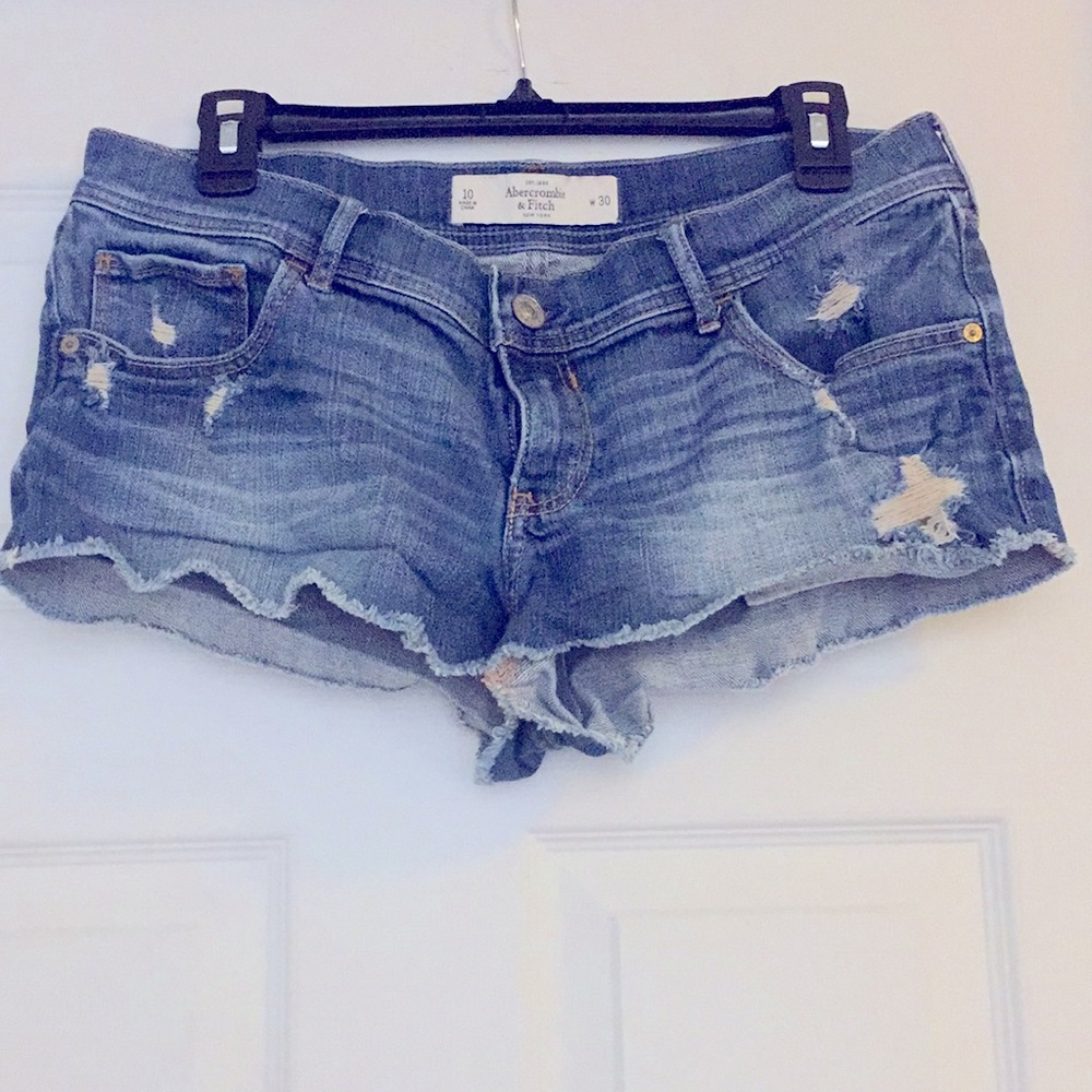 Abercrombie & Fitch Jean shorts